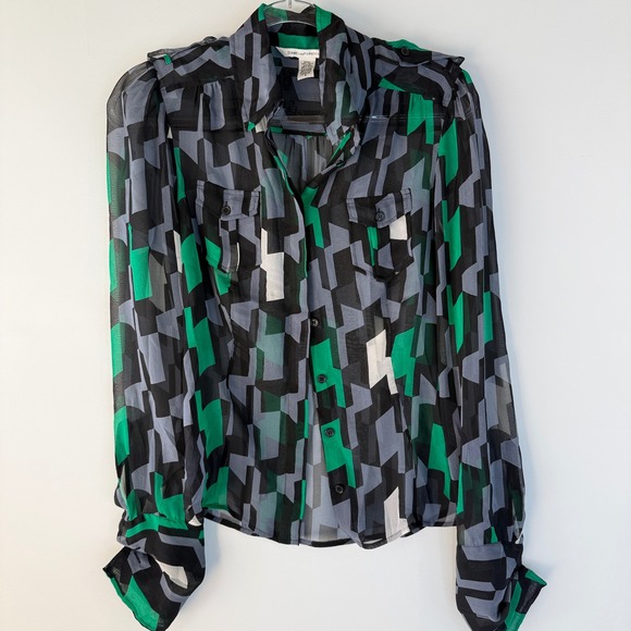 Diane Von Furstenberg Tops - Diane von Furstenberg Blouse Women 6 Green Geometric Silk Chiffon Button Down